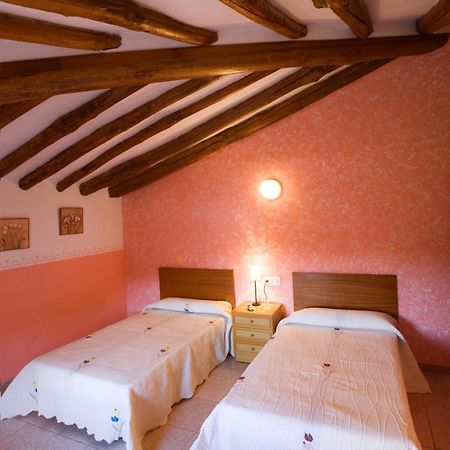 Hostal Las Rumbas Nuévalos Habitación foto